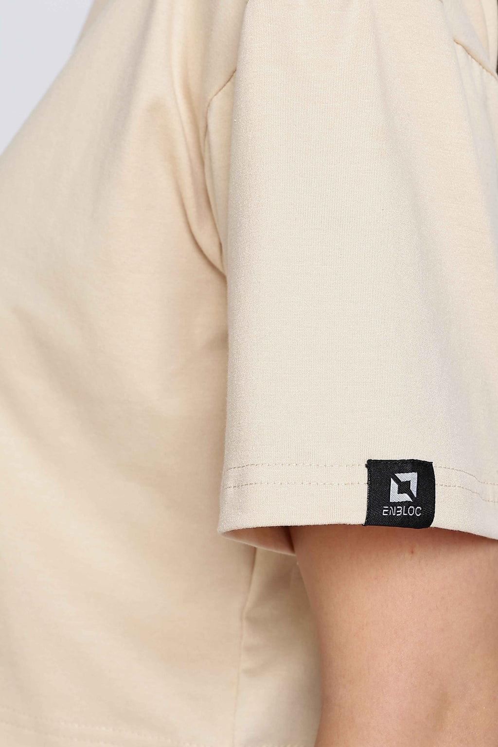 CROP TOP BEIGE